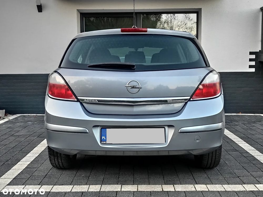 Opel Astra III 1.6 Essentia - 6
