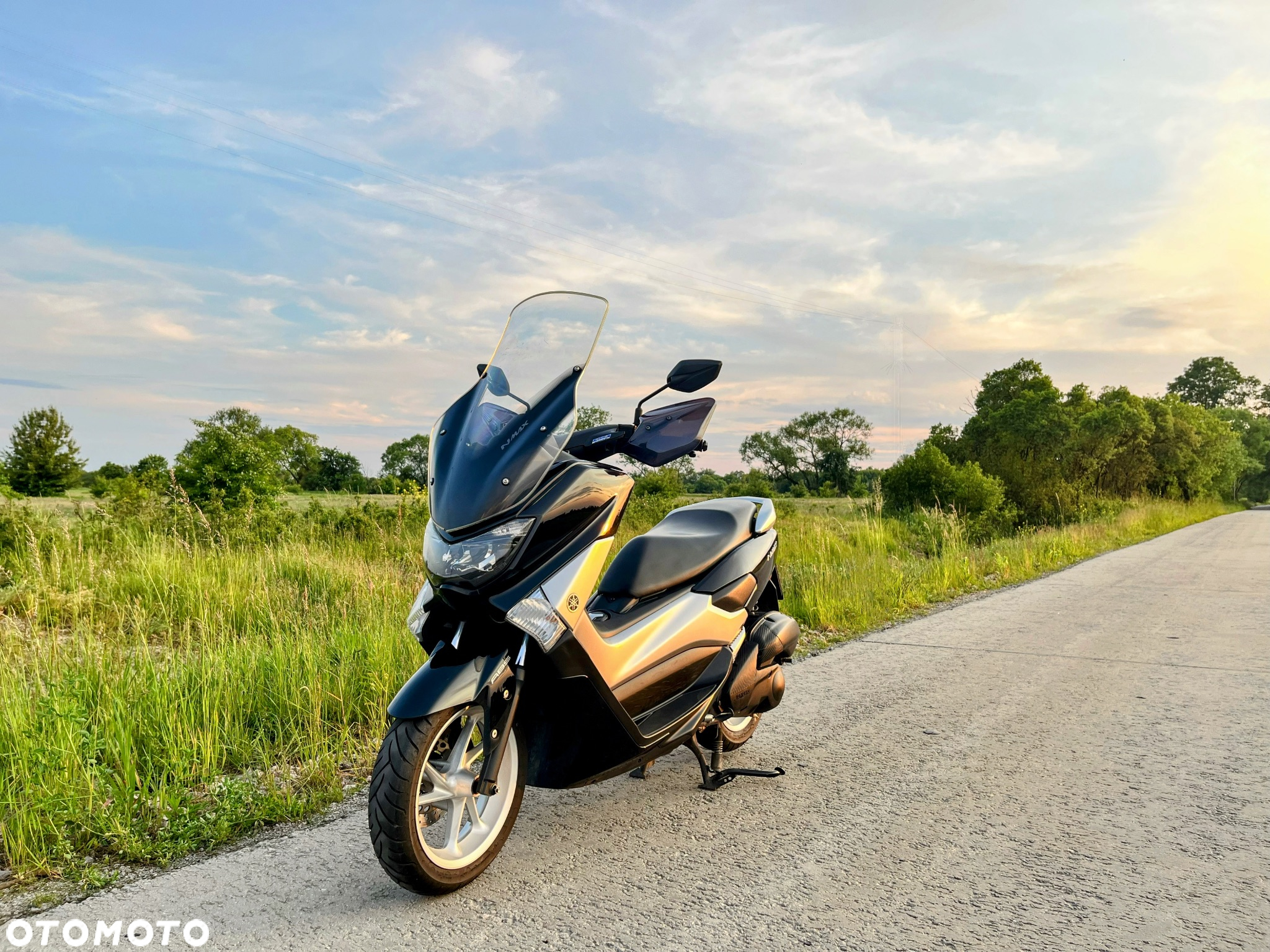 Yamaha NMAX - 15