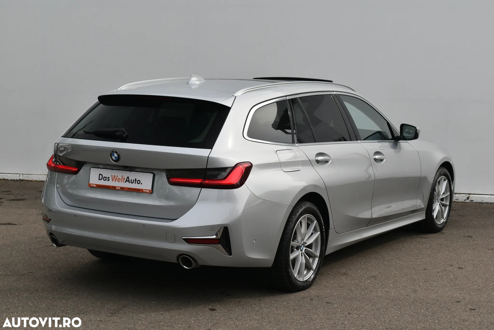 BMW Seria 3 320d xDrive AT MHEV - 4