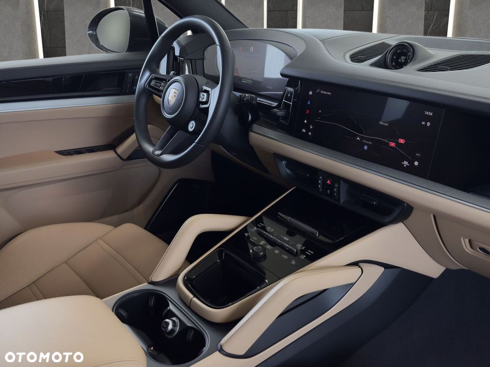 Porsche Cayenne - 17