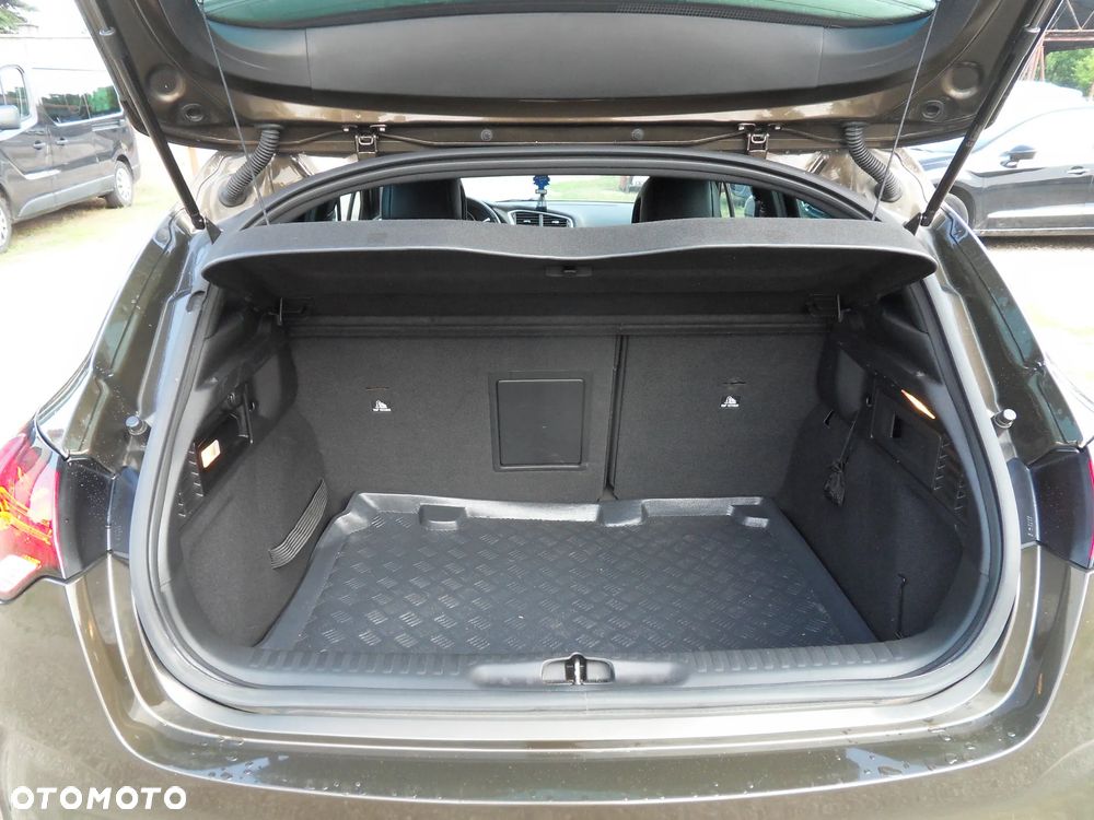 Citroën DS4 e-HDi 110 SoChic - 9