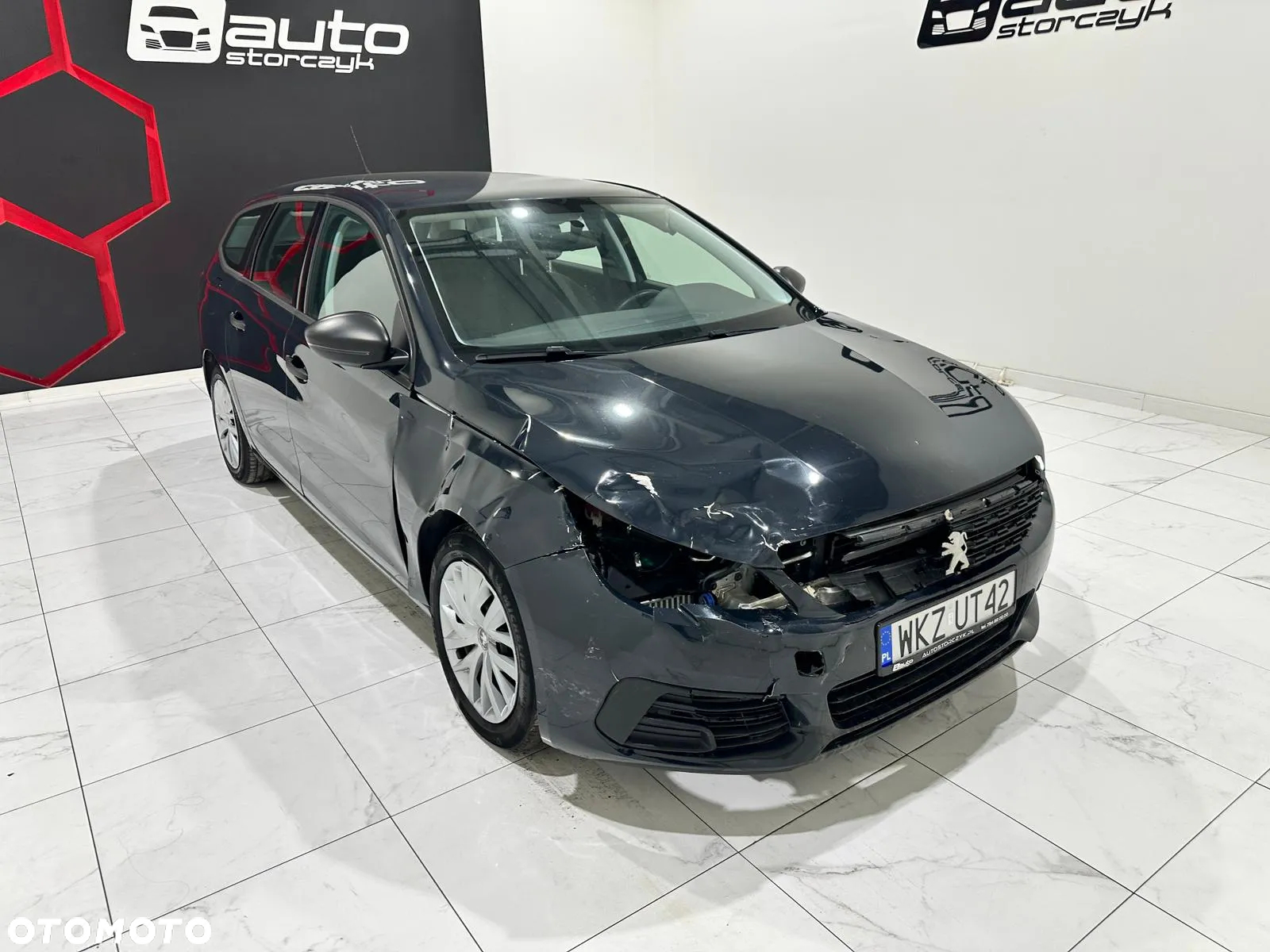 Peugeot 308 - 23