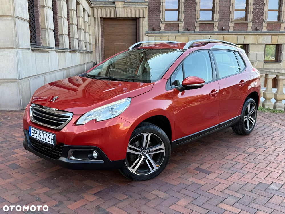 Peugeot 2008 1.2 Pure Tech Style S&S - 1
