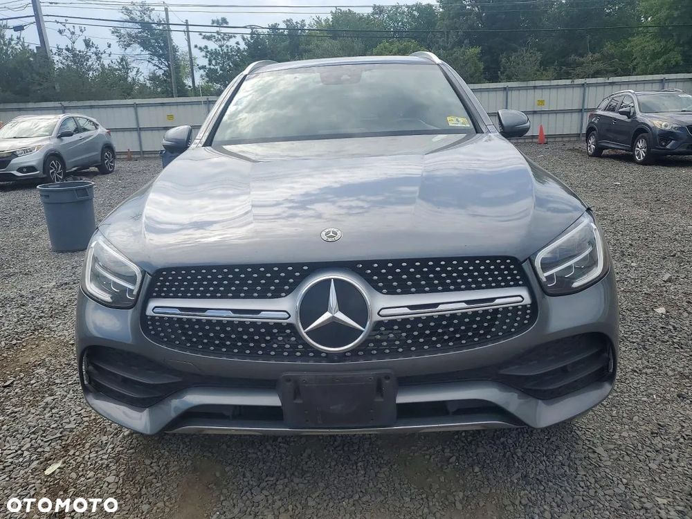 Mercedes-Benz GLC 300 4Matic 9G-TRONIC - 5