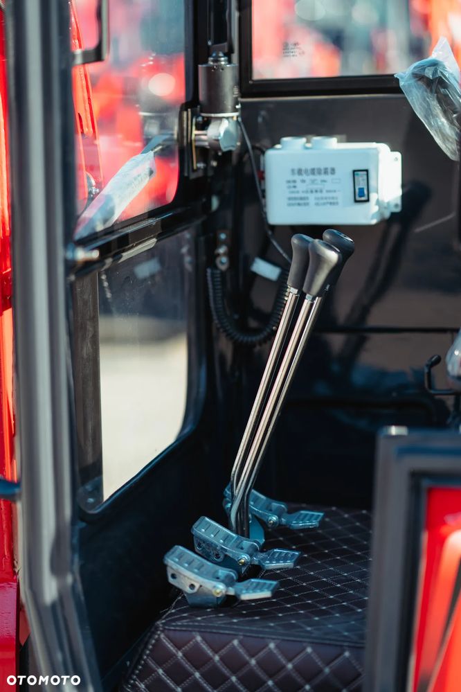 Kingway S15 1500 kg silnik KUBOTA - 23