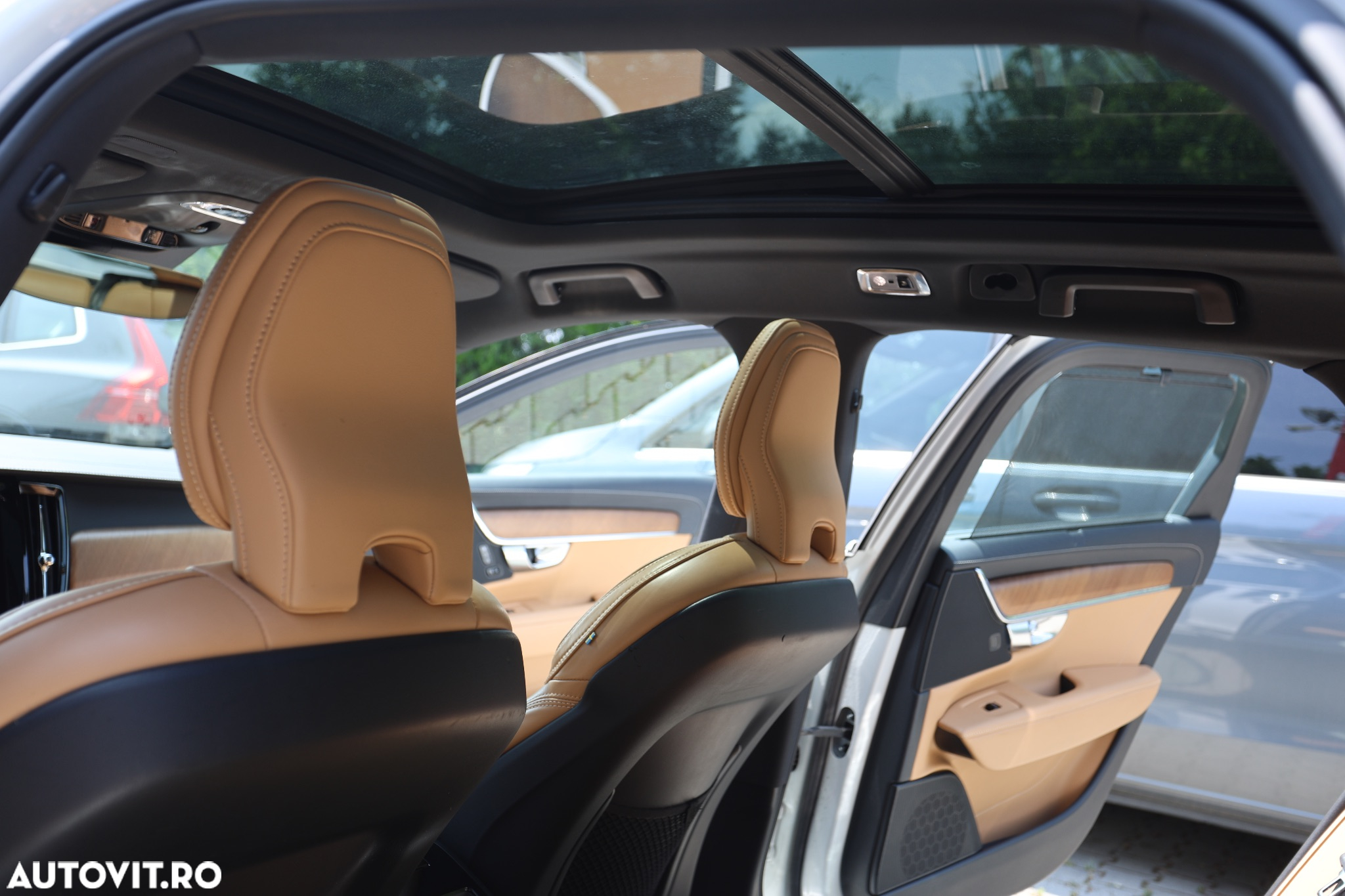 Volvo V90 T8 Twin Engine AWD Inscription - 13