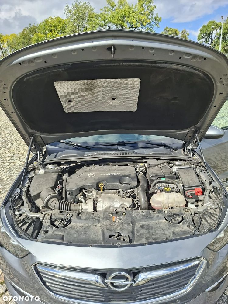 Opel Insignia - 17