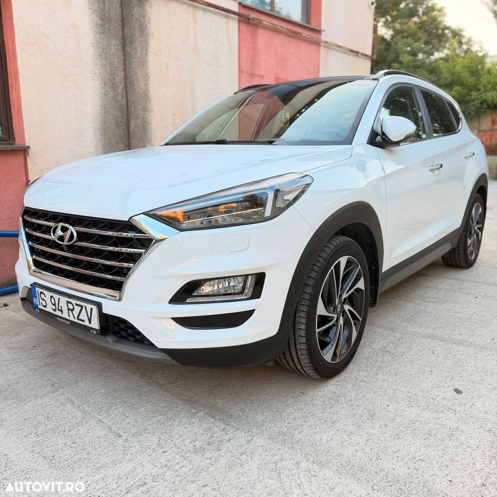 Hyundai Tucson 2.0 CRDI 4WD 8AT Luxury - 1