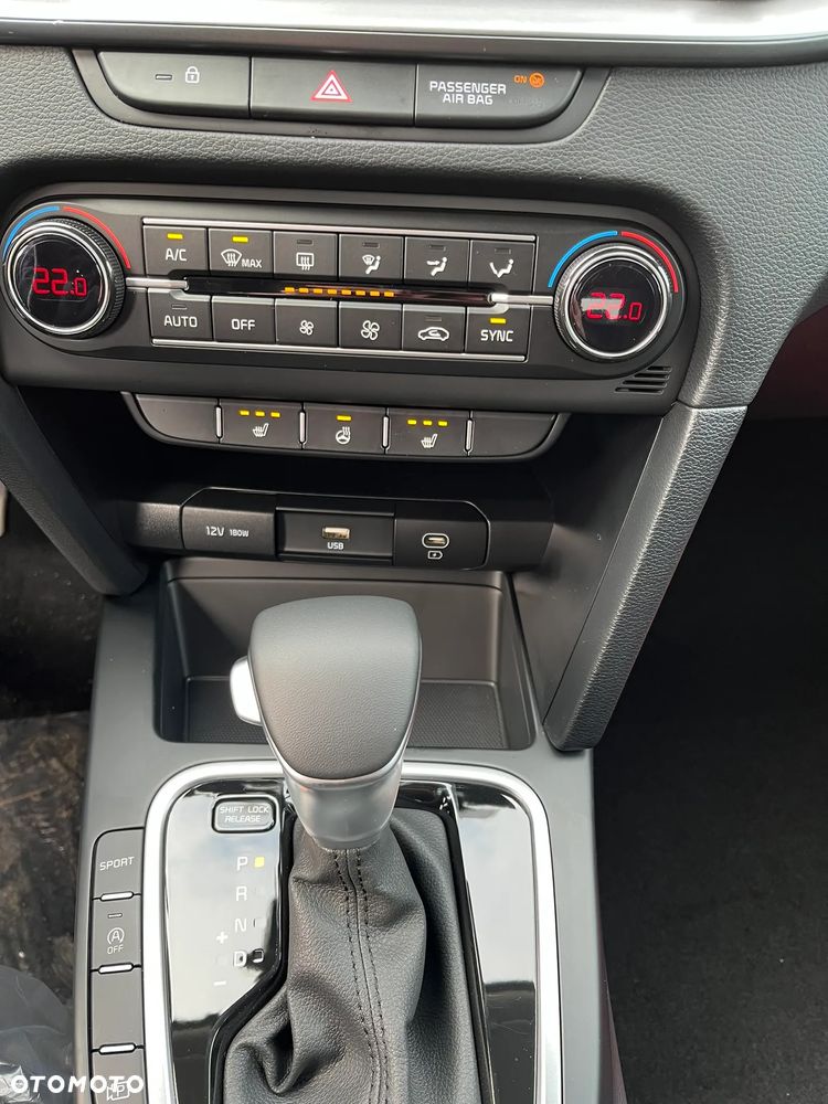 Kia XCeed 1.6 T-GDI M DCT - 16