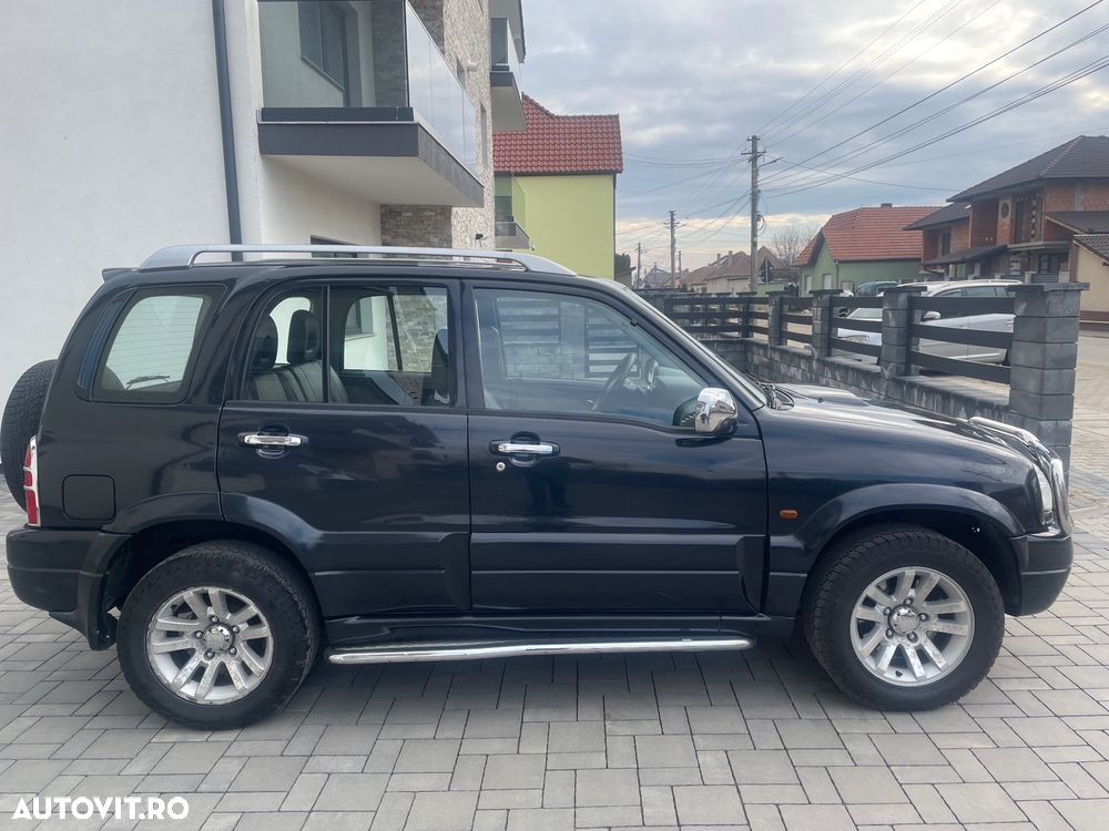 Suzuki Grand Vitara 2.0 TD Limited - 10