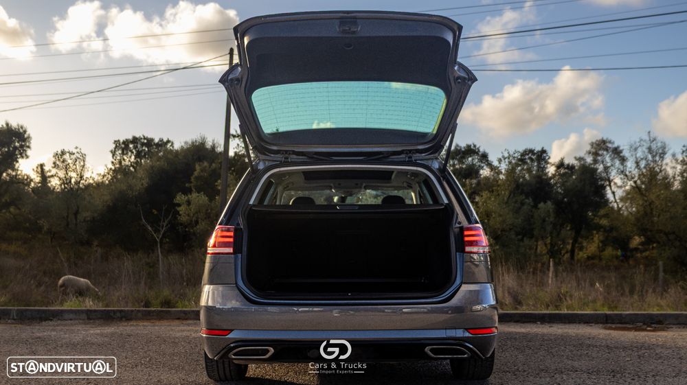 VW Golf Variant 2.0 TDi R-Line - 12