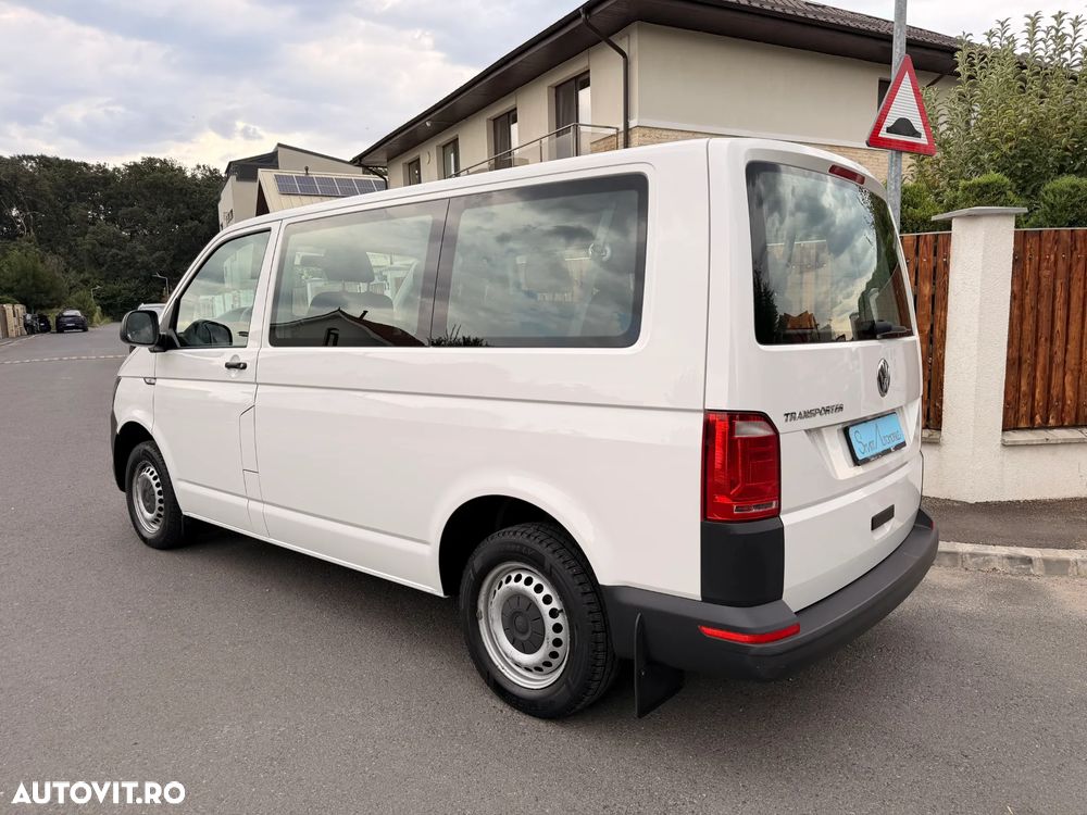 Volkswagen Transporter - 4