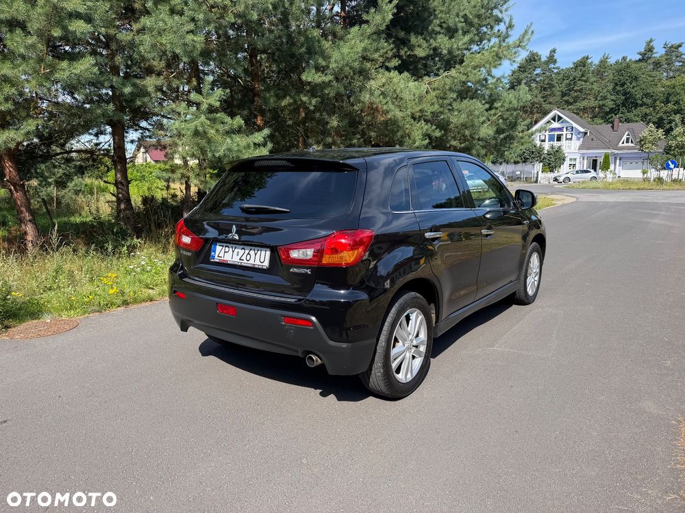 Mitsubishi ASX - 12