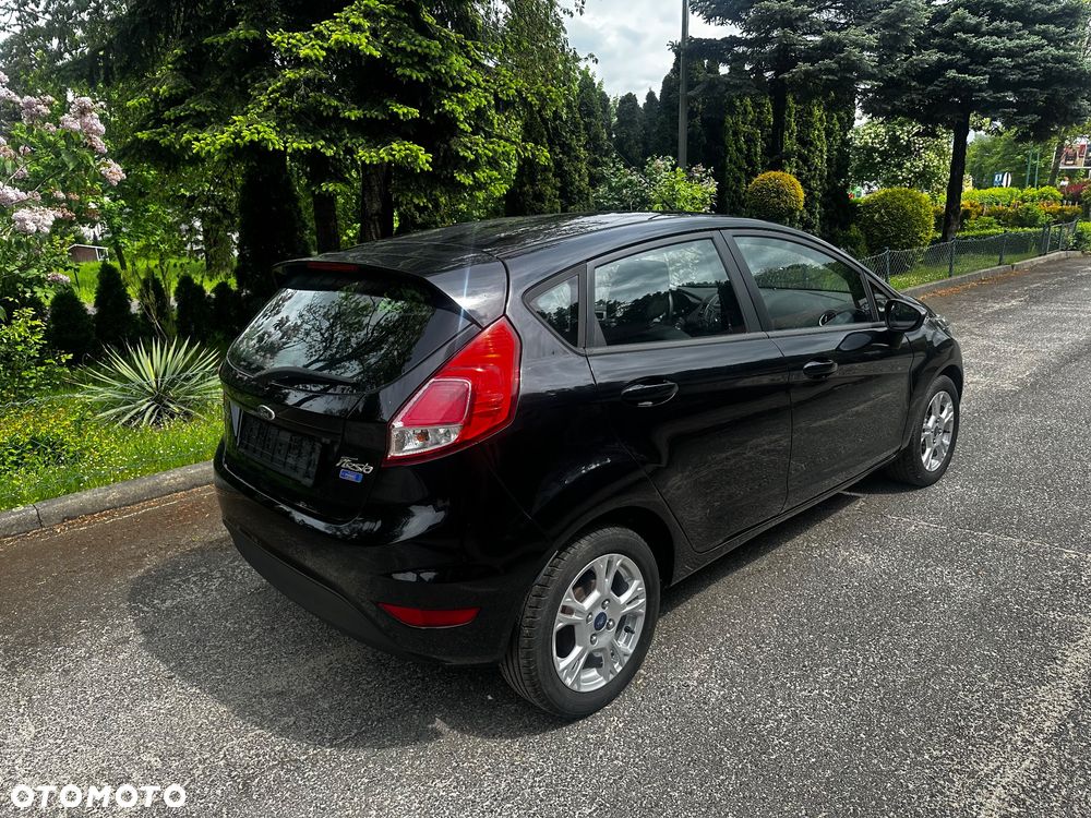 Ford Fiesta 1.0 Champions Edition - 4