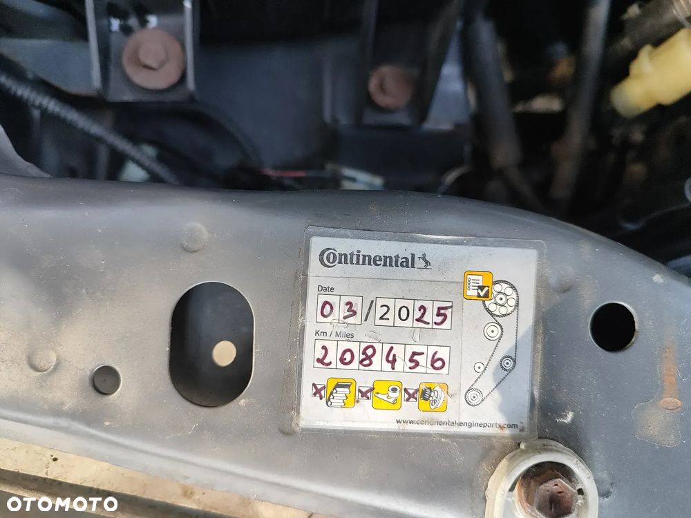 Suzuki Grand Vitara 2.0 TD Comfort Style - 19