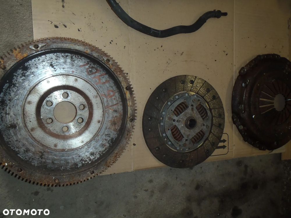 koło dwumasowe dwumas dwumasa osprzęt silnika cav b6 b7 caddy Q3 fabia polo caddy audi 1.6 tdi - 5