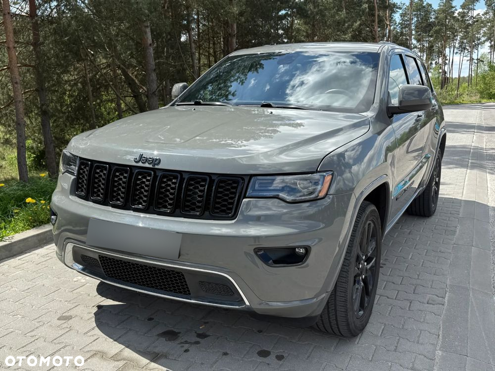 Jeep Grand Cherokee - 2