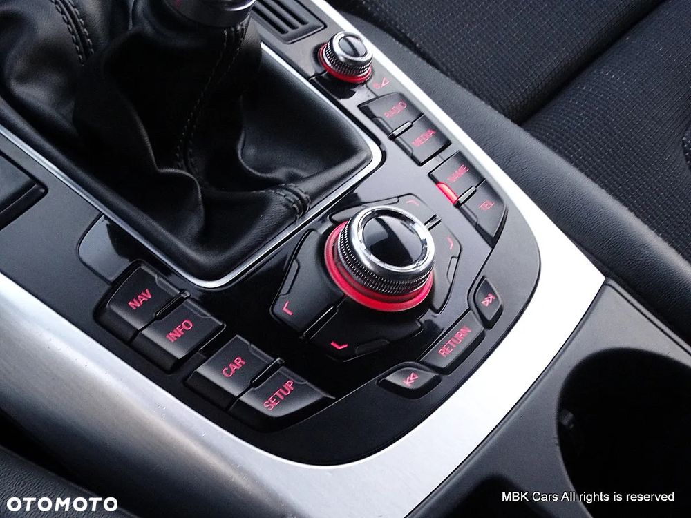 Audi A4 Limousine 2.0 TDI DPF S line Sportpaket - 32