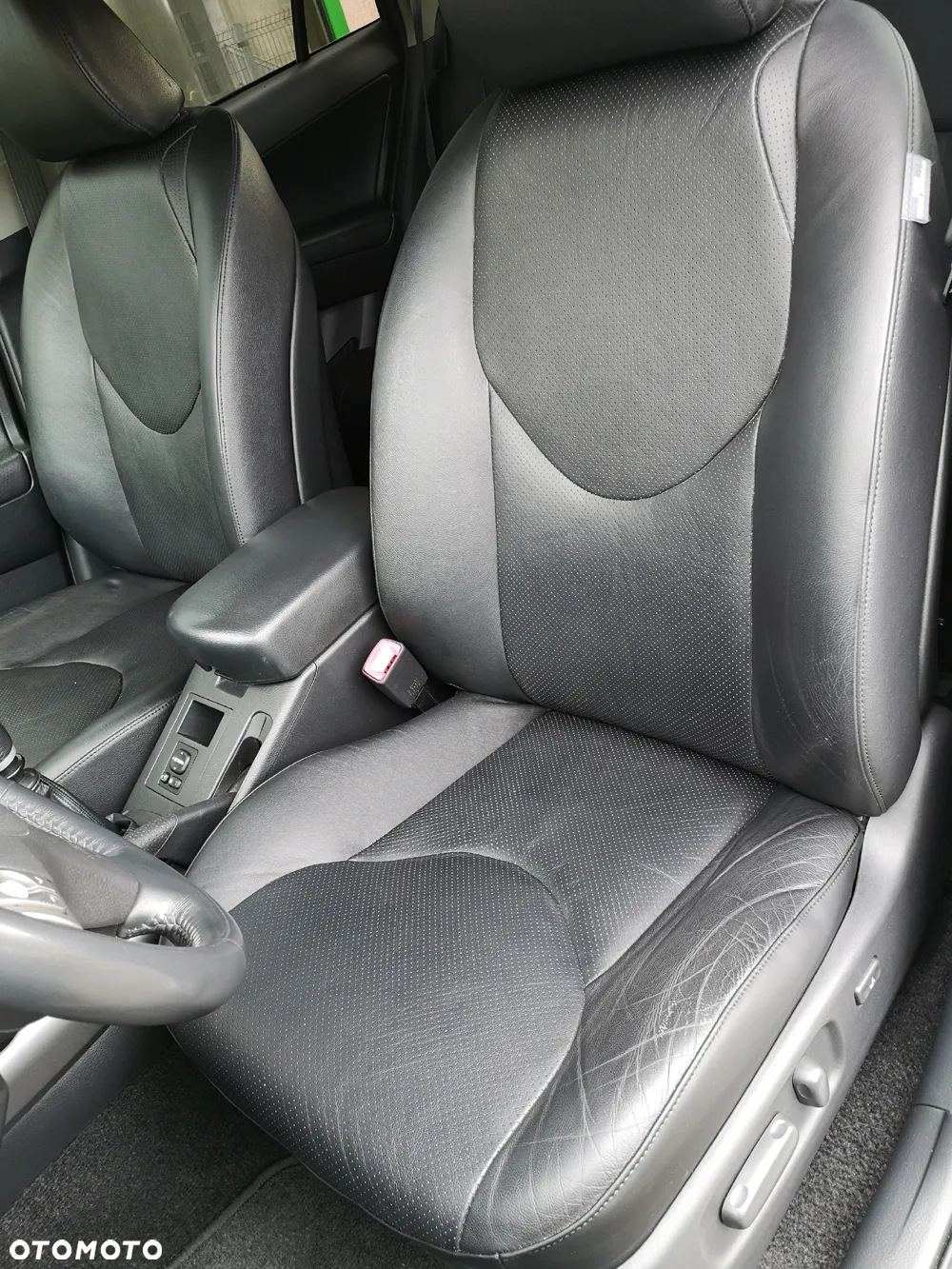 Toyota RAV4 2.2 D-CAT 4x4 Executive - 24