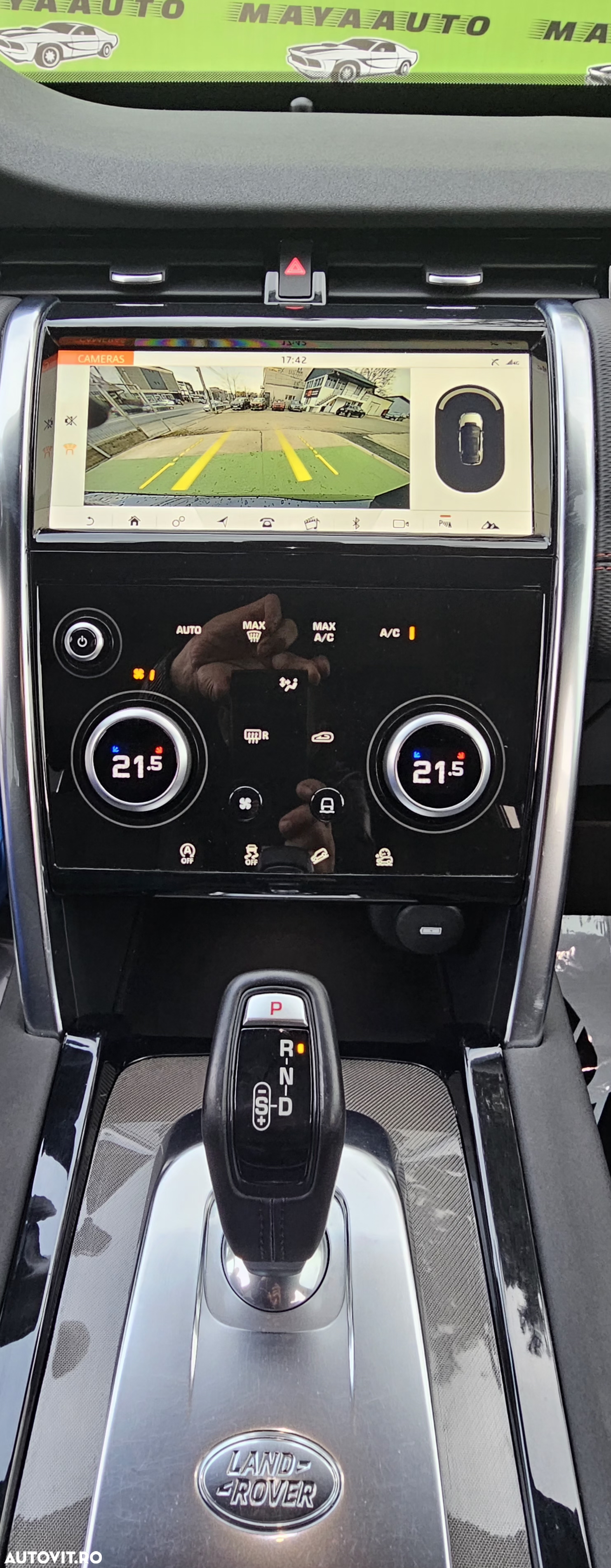 Land Rover Discovery Sport - 18