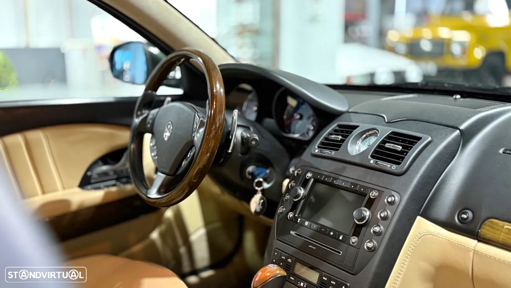 Maserati Quattroporte Automatic - 17