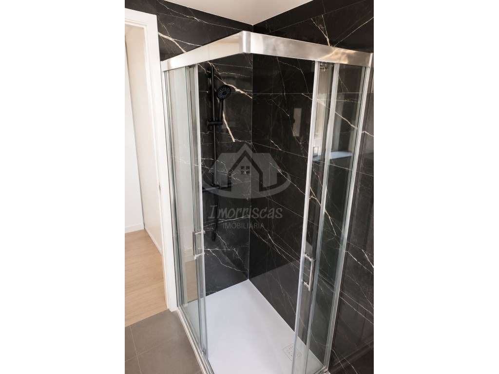 Apartamento T1 Totalmente Remodelado na Damaia de Cima | Amadora - Grande imagem: 3/8