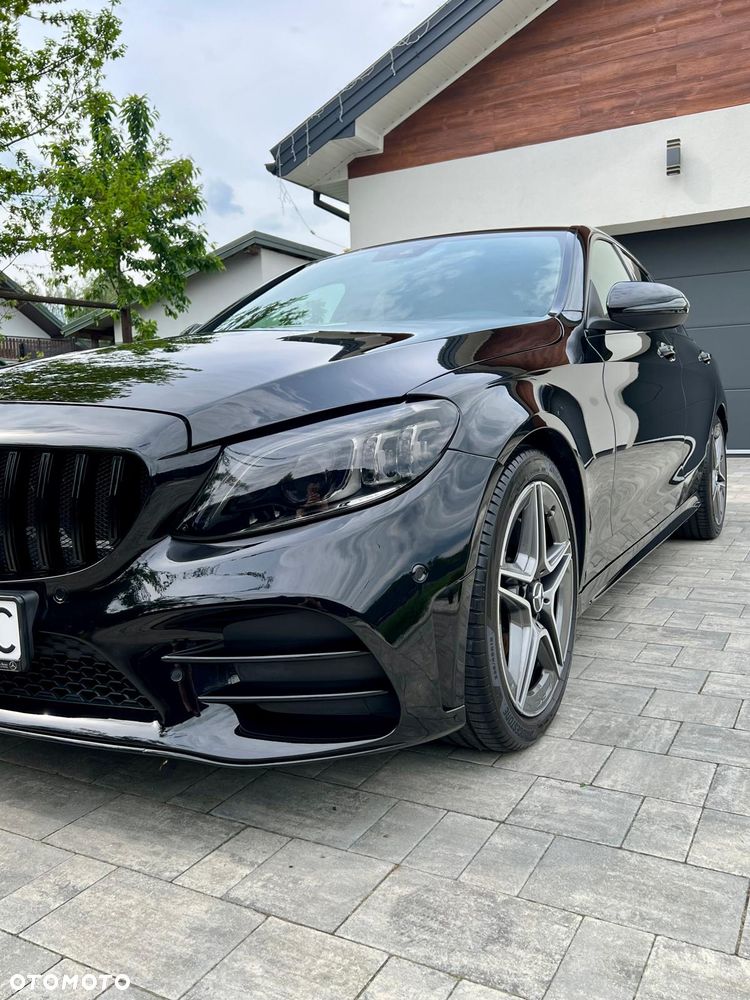 Mercedes-Benz Klasa C 200 d 9G-TRONIC AMG Line - 9