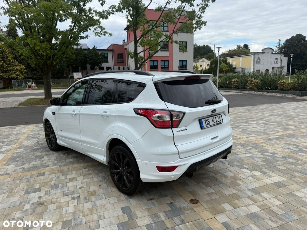 Ford Kuga 2.0 TDCi 4x4 ST-Line - 5