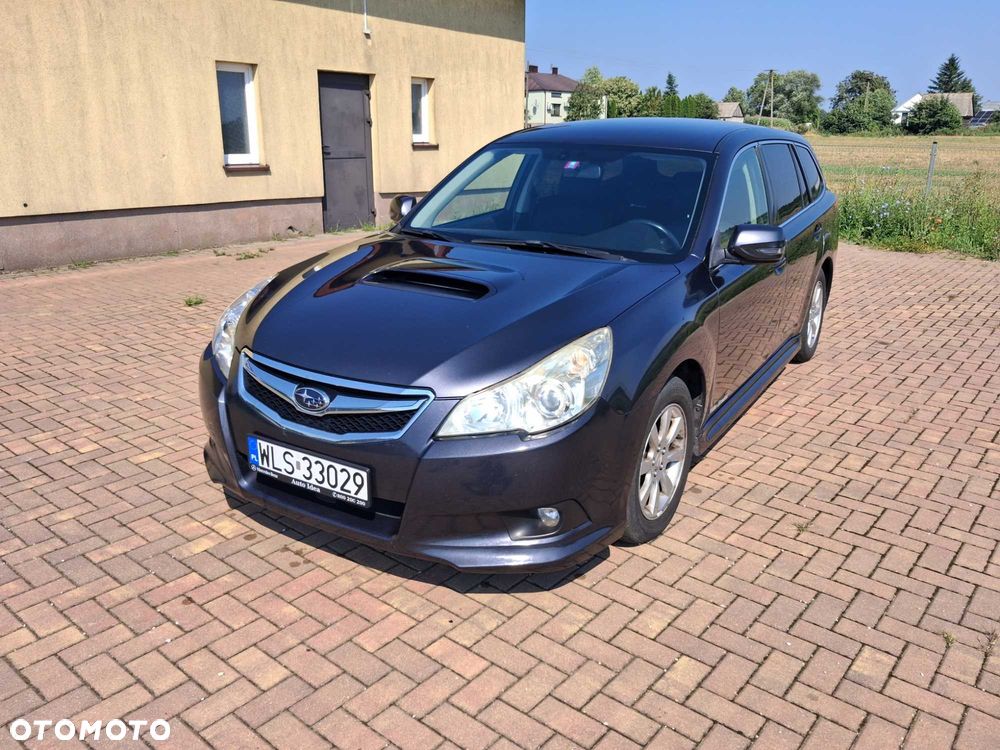 Subaru Legacy - 1