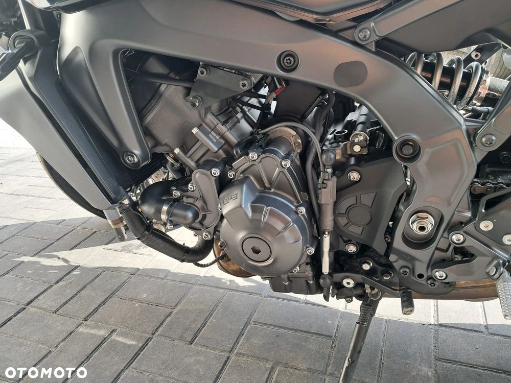 Yamaha MT - 2