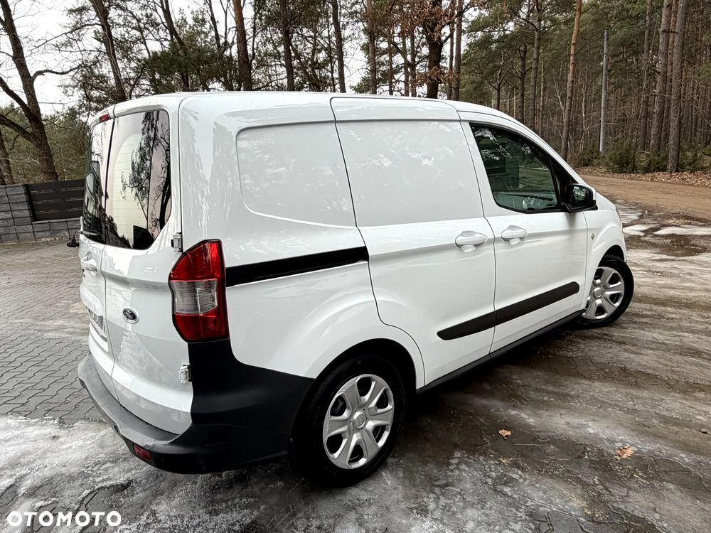 Ford TRANSIT COURIER - 4