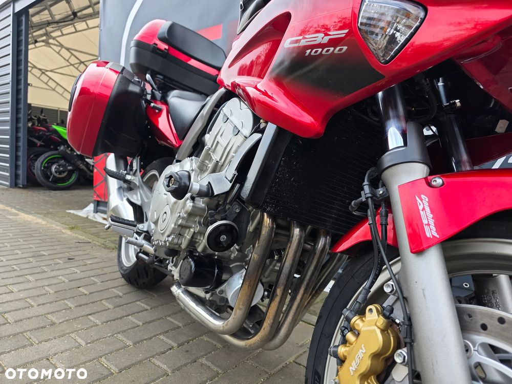 Honda CBF - 32