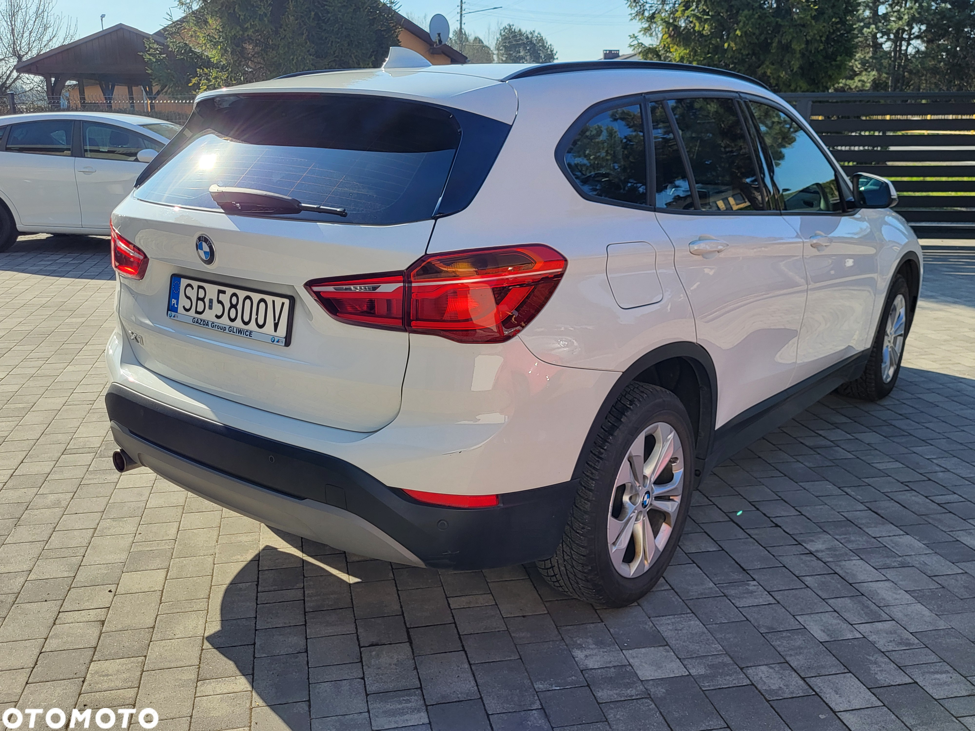 BMW X1 - 16