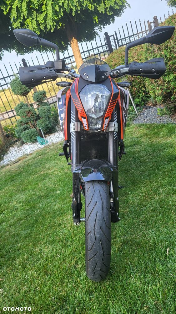 KTM Duke 125 - 8