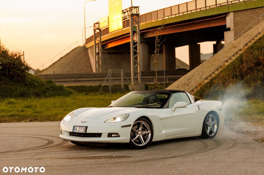 Chevrolet Corvette ver-stingray-3lt-6-2-v8-cabrio-automatik - 5