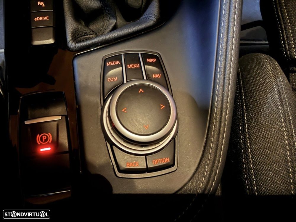 BMW X2 25 e xDrive Advantage - 25