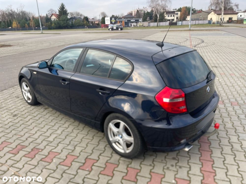 BMW Seria 1 118d - 11