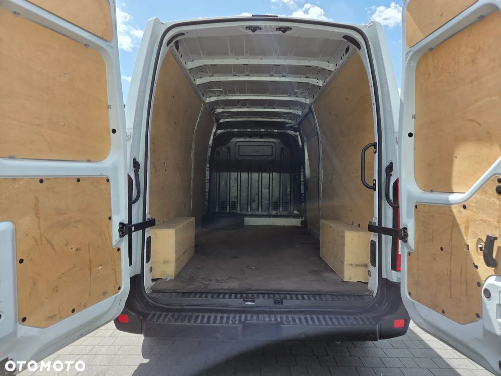 Opel Movano 2.3dCi   2.3CDTI L3H2 3.5t 135KM FWD 4d master - 16