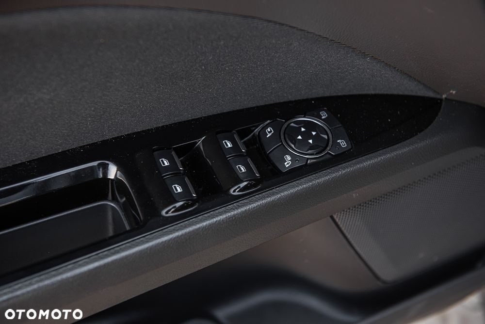 Ford Mondeo 2.0 TDCi Titanium - 20