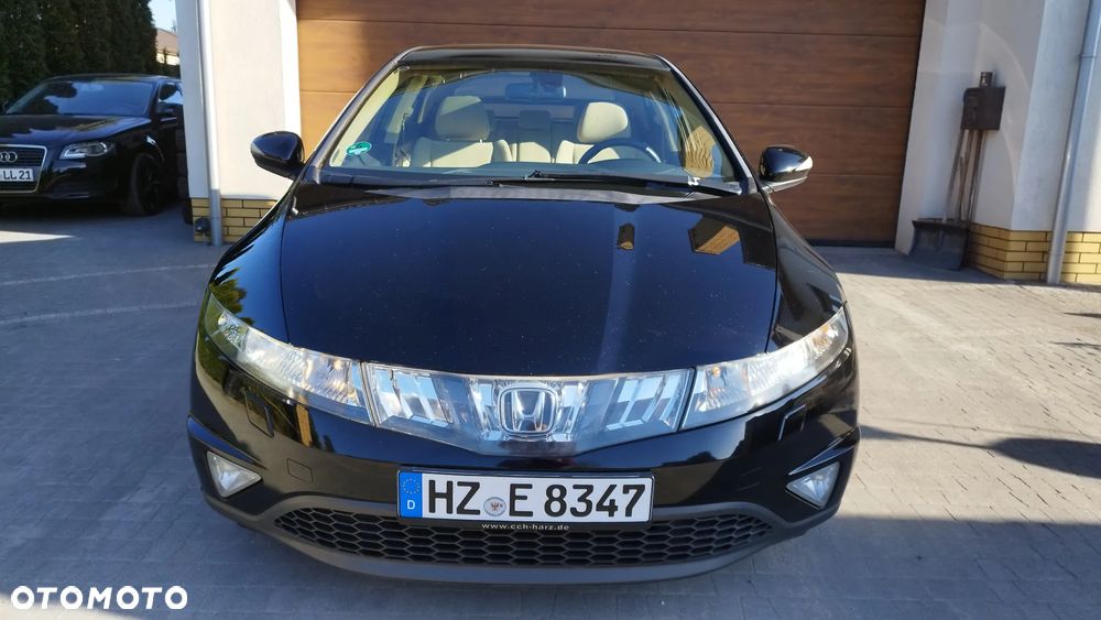 Honda Civic 1.8 Executive NAVI - 30