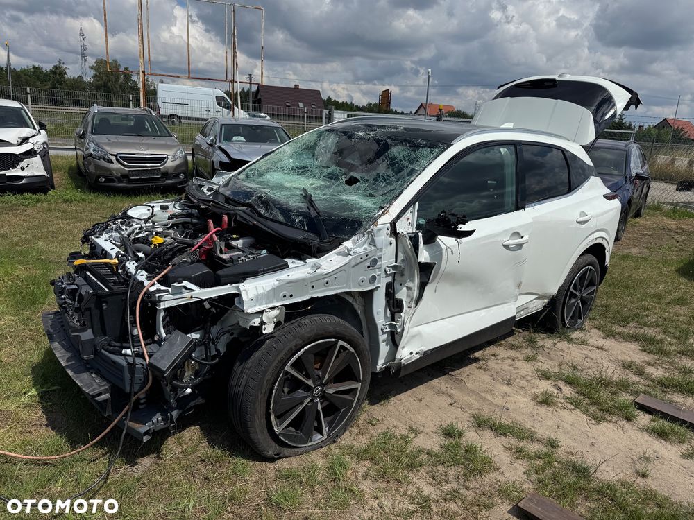 Nissan Qashqai 1.3 DIG-T DCT N-CONNECTA - 1