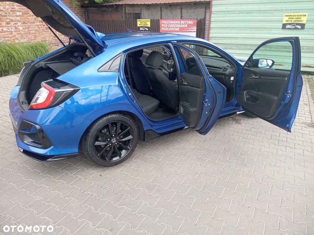 Honda Civic 1.0 T Comfort Sport Line - 30