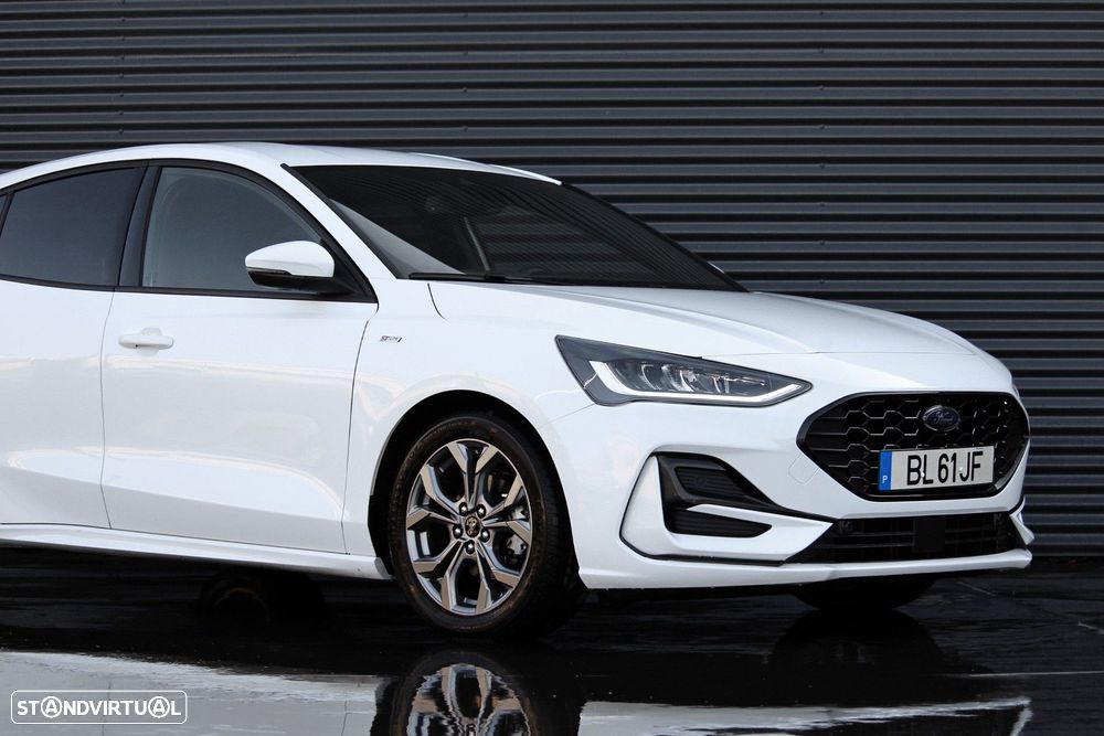 Ford Focus 1.0 EcoBoost MHEV ST-Line X Aut. - 2