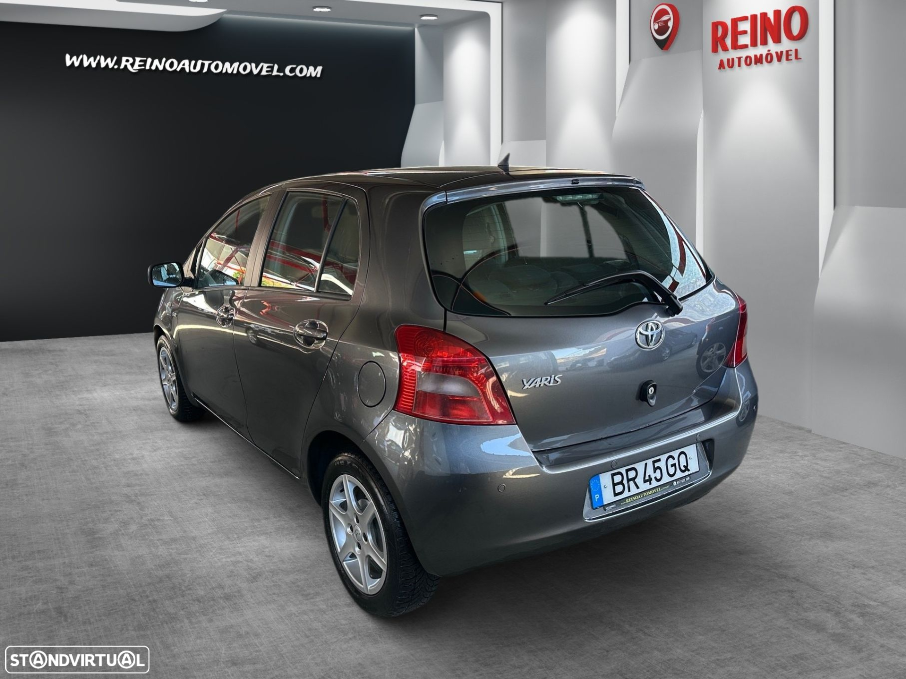Toyota Yaris 1.4 D-4D AC Manual - 4