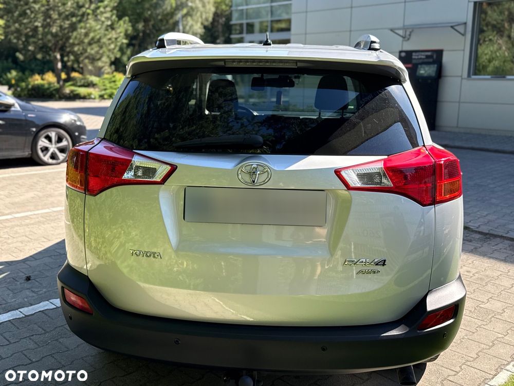 Toyota RAV4 - 7
