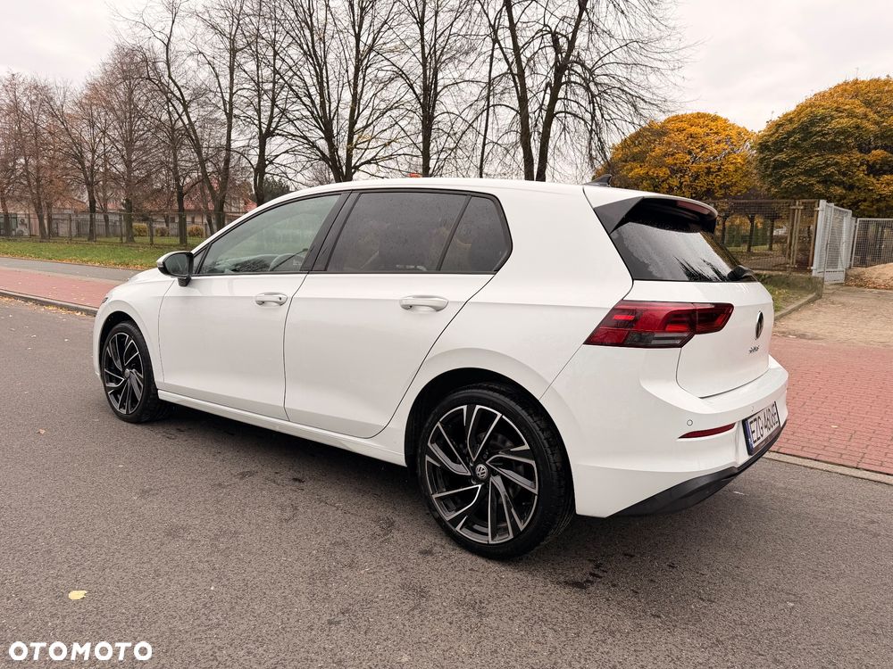 Volkswagen Golf VIII 2.0 TDI Style DSG - 5