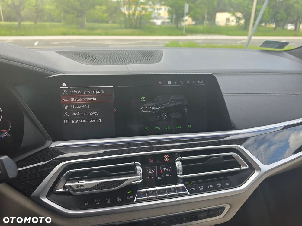BMW X7 M50d sport - 28