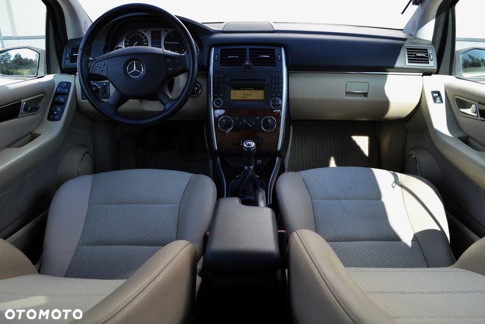 Mercedes-Benz Klasa B 180 CDI - 8