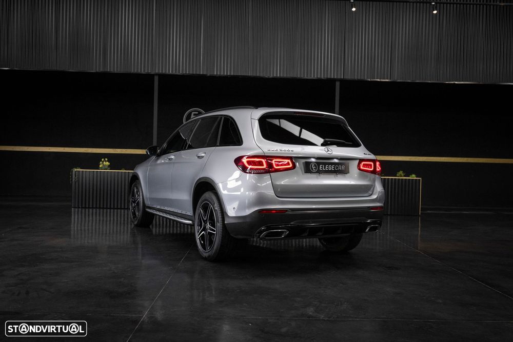 Mercedes-Benz GLC 300 e 4Matic 9G-TRONIC AMG Line - 7