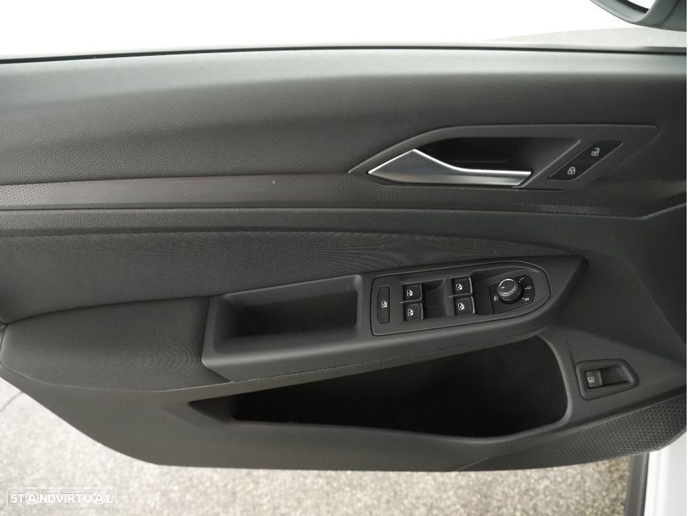 VW Golf 1.4 TSI GTE DSG - 33